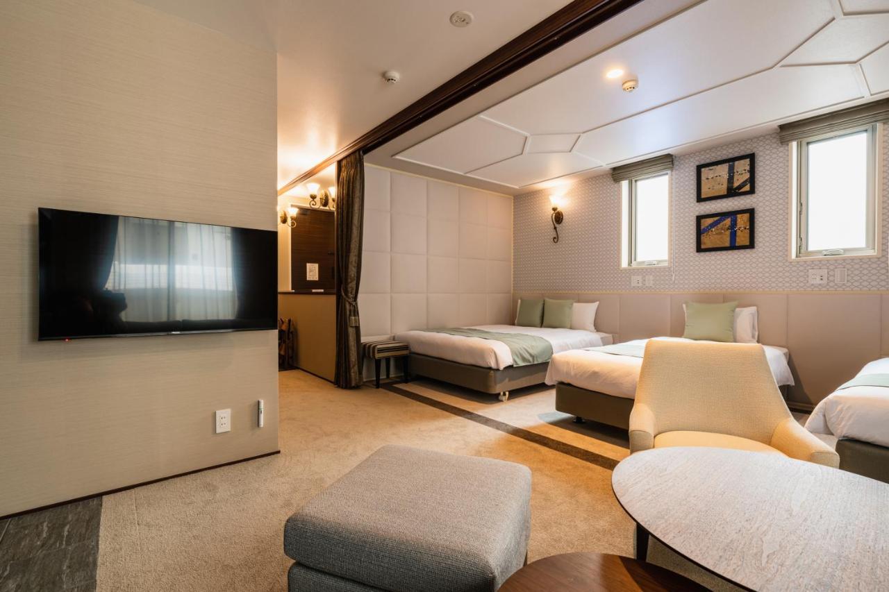 Grand Base Hakata-I Lejlighedshotel Fukuoka  Eksteriør billede