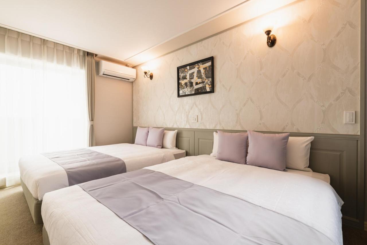 Grand Base Hakata-I Lejlighedshotel Fukuoka  Eksteriør billede